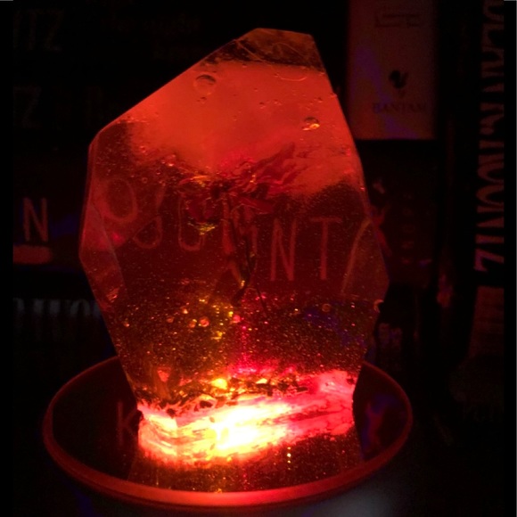 Gorgeous handmade Rock Shape w a real flower - Picture 15 of 16